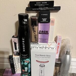 NEW SEALED 15 piece Name brand Makeup skincare haircare Set